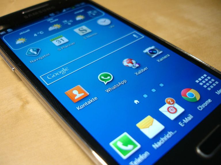 Lightweight apps that work well on older phones.